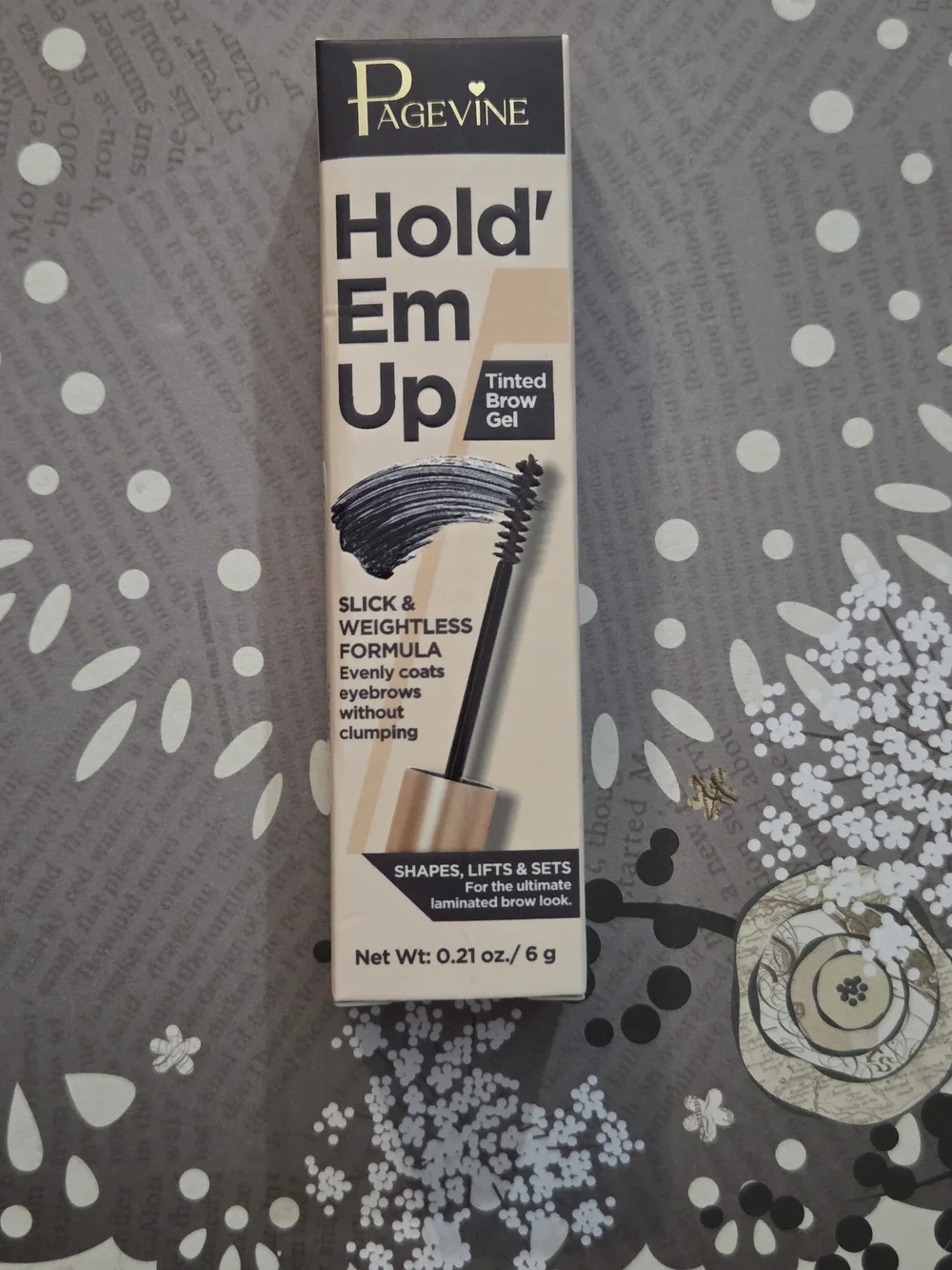 Pagevine Makeup Bundle with Urban Doll Lashes - Pink & Black